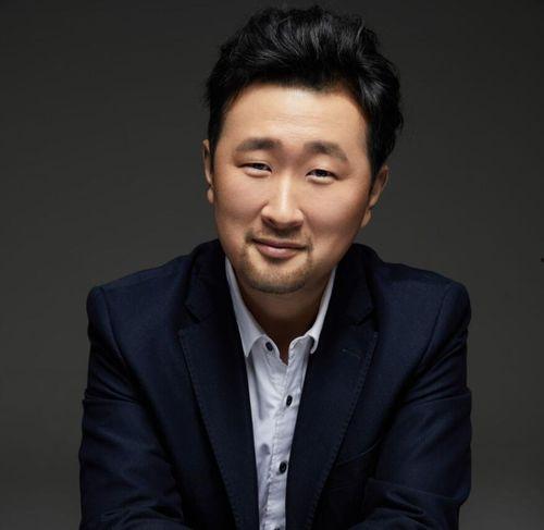 黄  男演员,演艺界璀璨的男演员风采