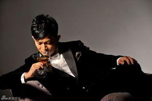 杨志刚资料,从演艺新星到实力派演员的蜕变之路