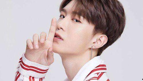 范丞丞八卦,揭秘娱乐圈背后的家族风云与个人成长