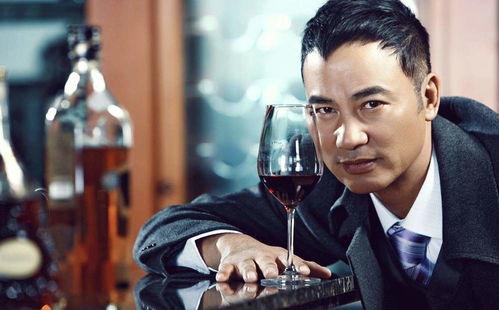 刘德华 黑社会背景,从黑社会背景到影视巨星的人生逆袭