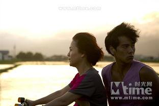 拍摄翻滚吧 阿信花絮,汗水与欢笑交织的青春之旅