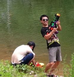 搞笑动作活动,让你笑到肚子疼