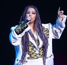 娱乐圈纸片人图片,揭秘明星们的“瘦身”秘诀与时尚穿搭