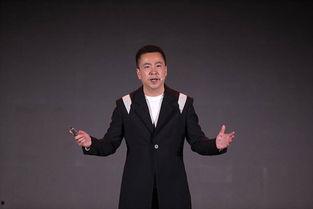 王中磊 什么背景,从影视世家到商业巨头，揭秘华谊兄弟掌门人的传奇历程