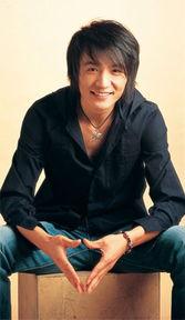 朴树个人资料简介,音乐路上的坚韧行者，深情演绎的温暖之声